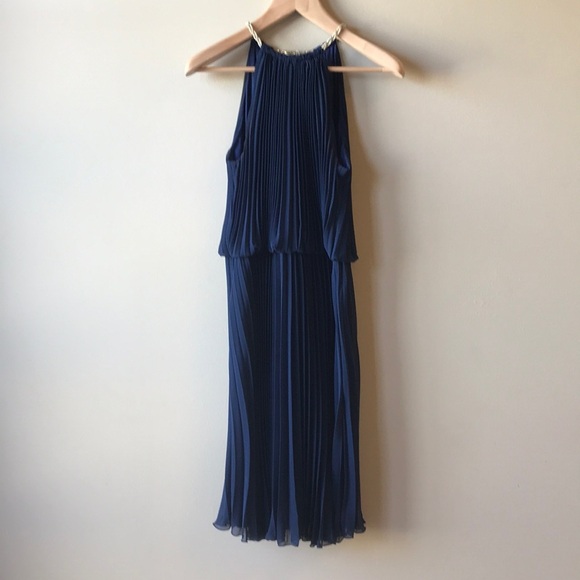 Aqua pleated dress - Picture 2 of 6